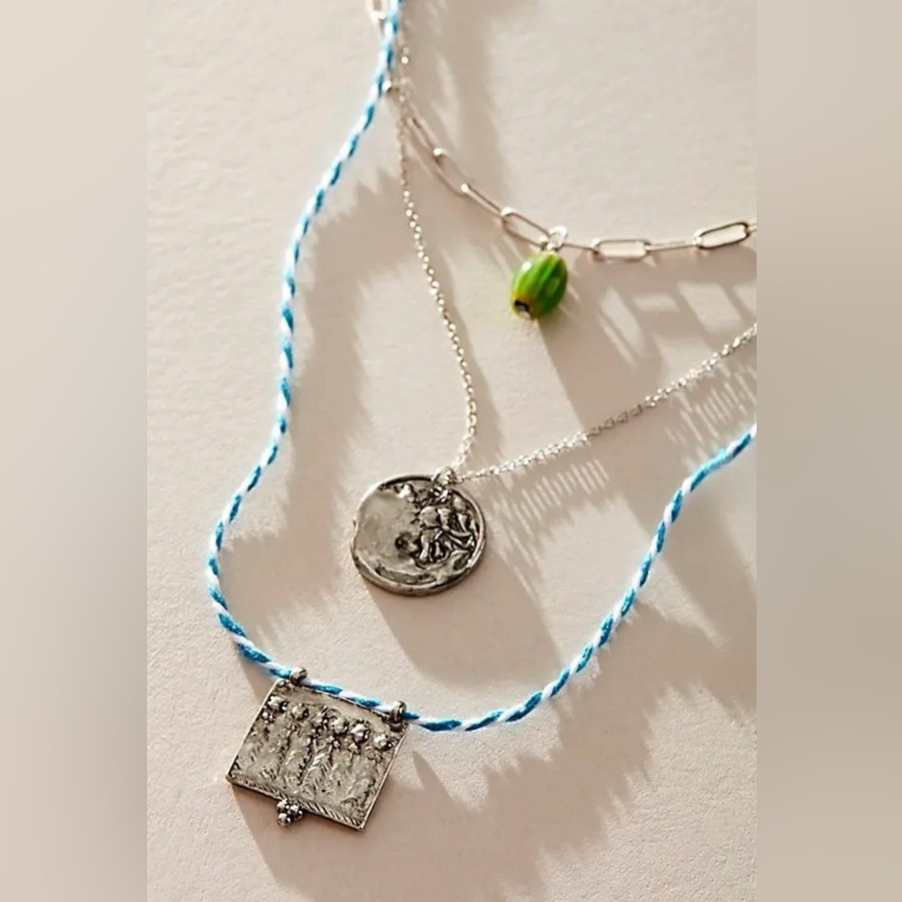 NWT Free People Lenker Layered Necklace in Blue Braided - Picture 3 of 5